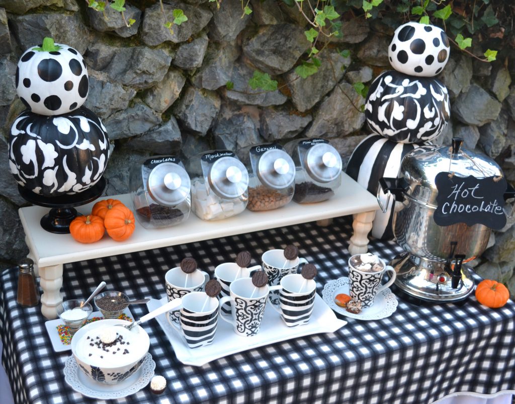 Hot Chocolate Bar Ideas|www.lizbushong.com