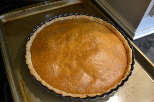 Baking Double Crust Pumpkin Tart lizbushong.com
