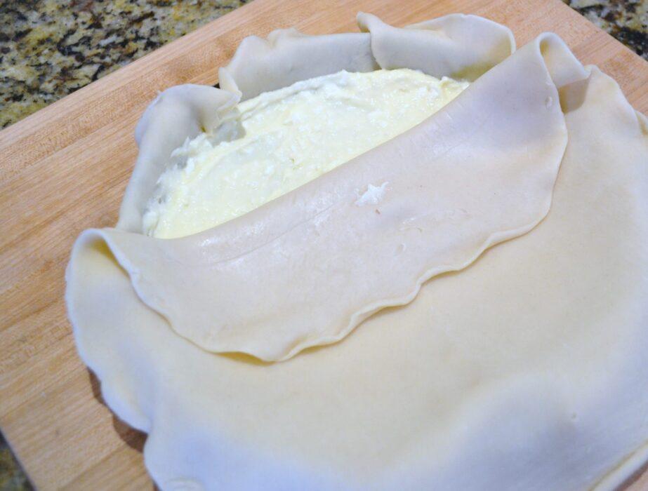 Making Double Crust Pumpkin Tart, lizbushong.com