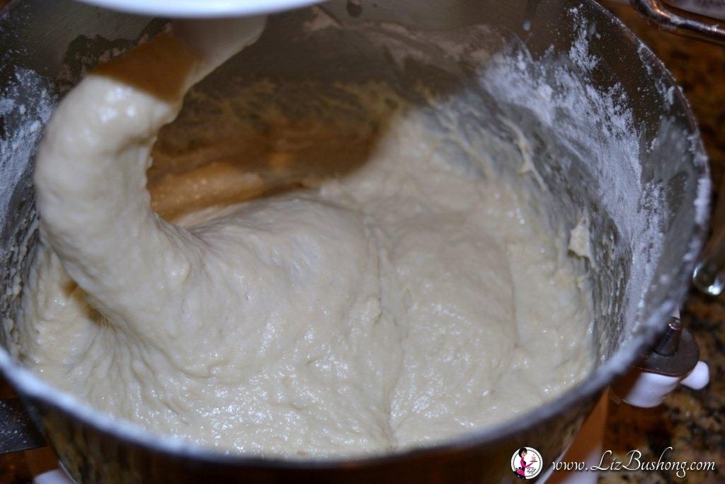 How to Make a Swedish Tea Ring|www.lizbushong.com