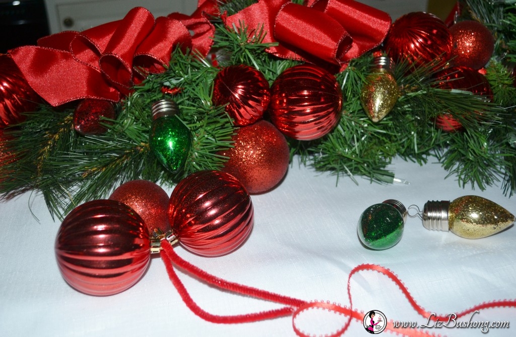 light-bulb-christmas-garland-www-lizbushong-com