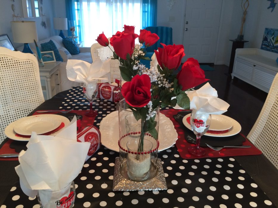 Maries black, red and white tablescape lizbushong.com