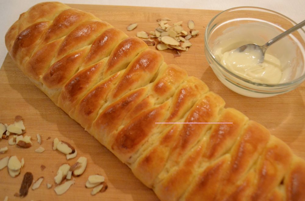 Almond Braided roll baked-lizbushong.com