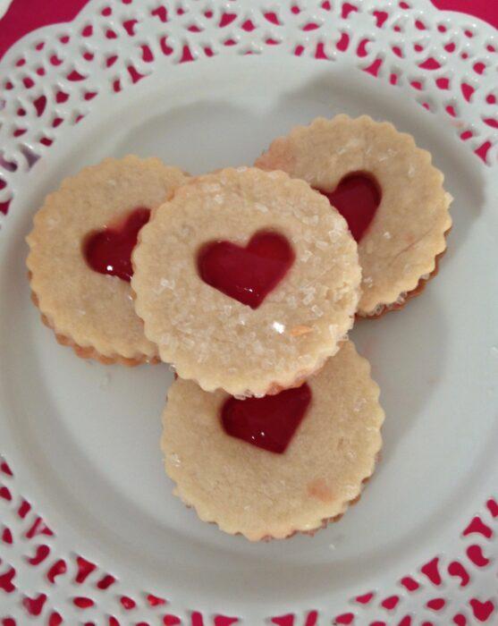 How to make Linzer Cookies lizbushong.com