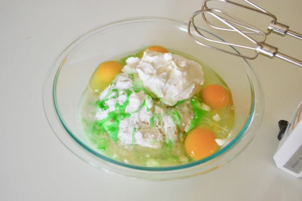 Pistachio cupcake Ingredients. lizbushong.com jpg