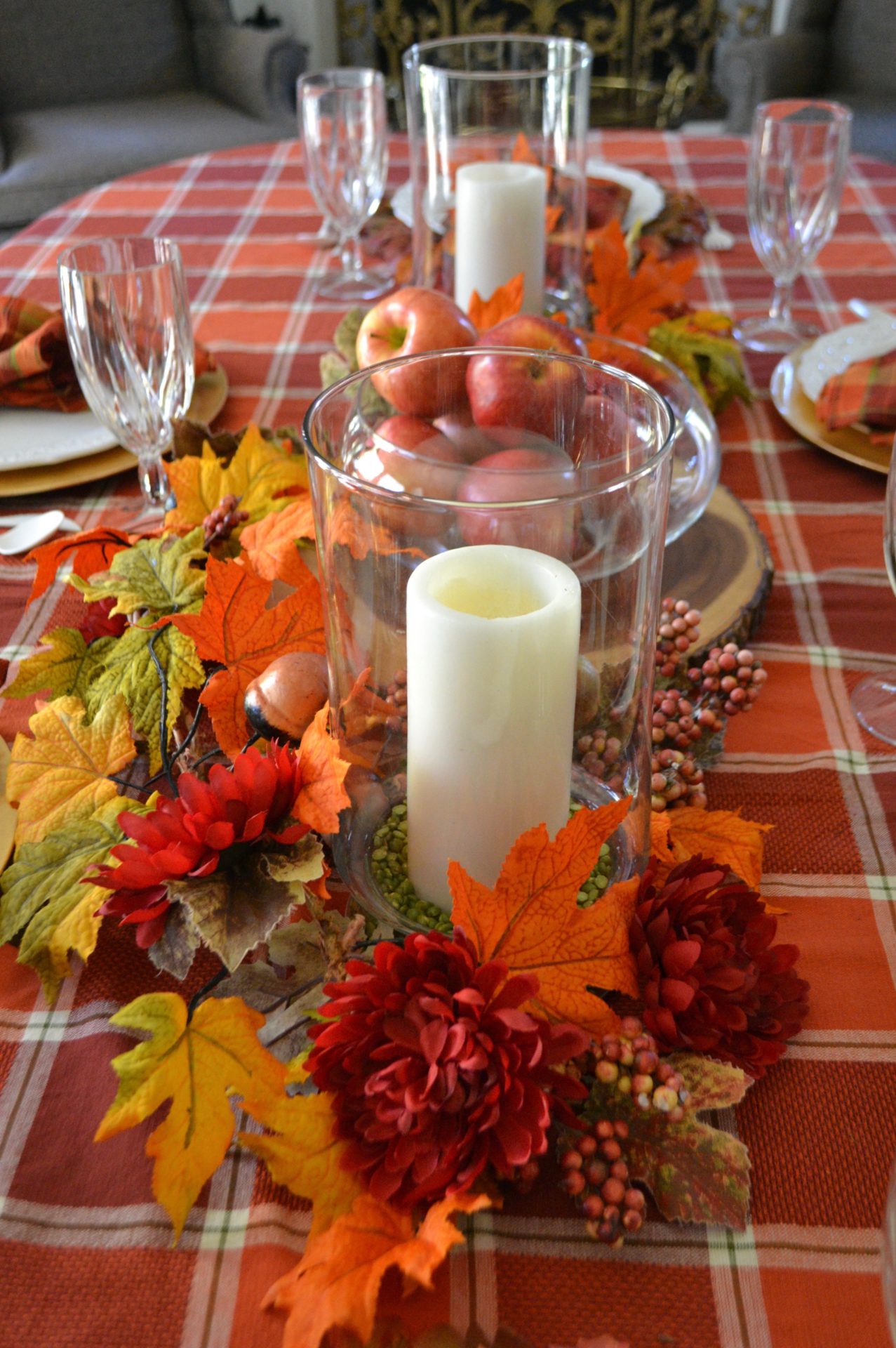 How to make a 10 minute fall table runner lizbushong.com
