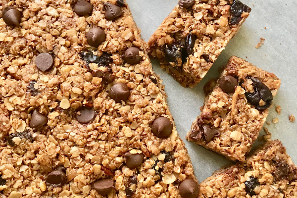 Cherry Chocolate Chip Granola Bars