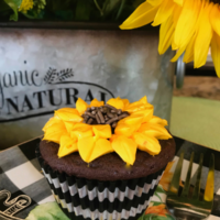 How to make sunflower cupcakes izbushong.com