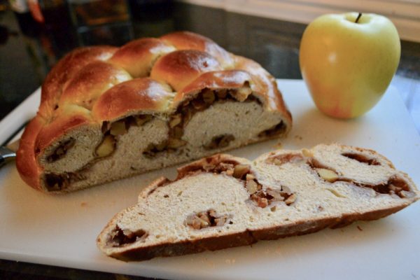 Apple Walnut Challah Bread lizbushong.com