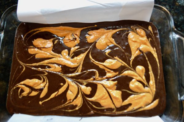 Pumpkin Swirl Brownies lizbushong.com
