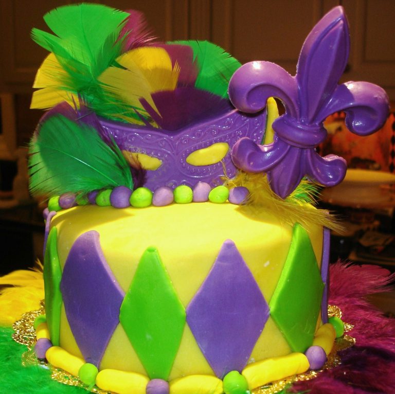 How to make a mardi gra cake lizbushong.com