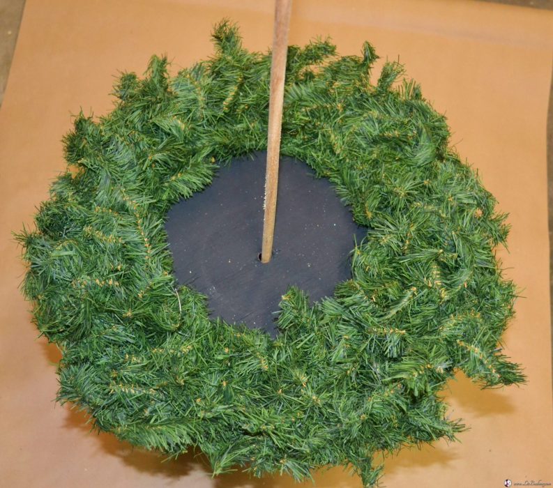 How to Make Ornament topiaries lizbushong.com
