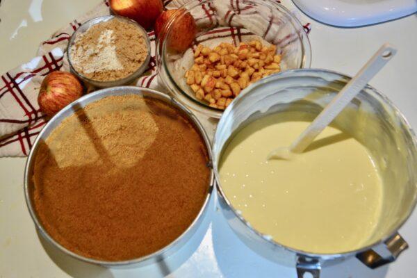 Fall Caramel Apple Cheesecake lizbushong.com