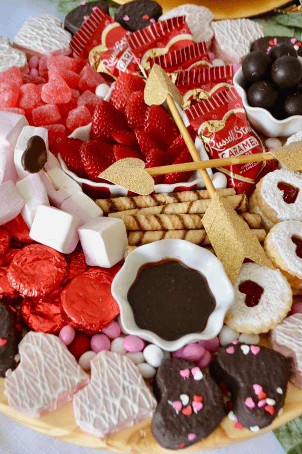Valentines Day Dessert Board Ideas lizbushong.com