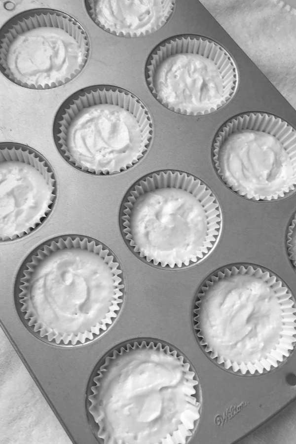 How to make vanilla nutella cupcakes lizbushong.com