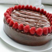 How to Make Chocolate Raspberry Truffle Cake lizbushong.com