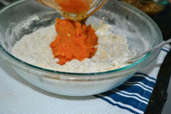 How to make sweet potato biscuits lizbushong.com