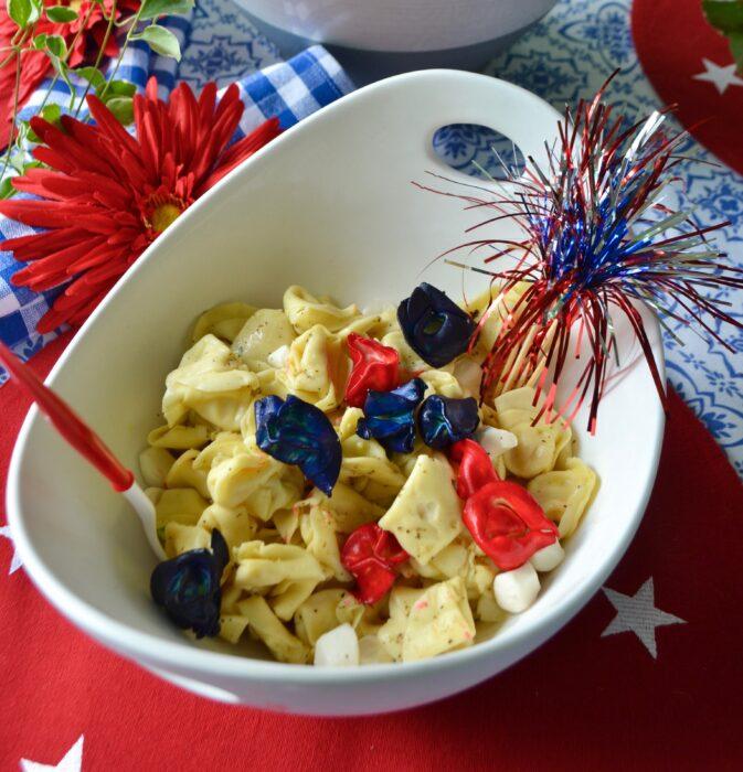 How to make a red, white blue tortellini salad lizbushong.com