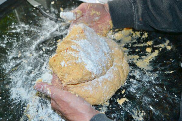 How to make sweet potato biscuits lizbushong.com