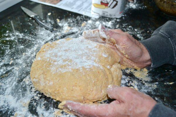 How to make sweet potato biscuits lizbushong.com