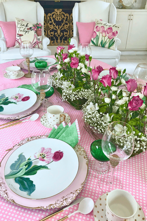 How to set a pretty pink Tulip Tablescape lizbushong.com
