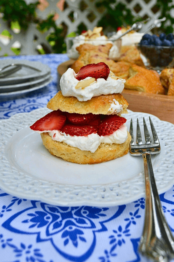 How to make and bake strawberry shortcake lizbushong.com